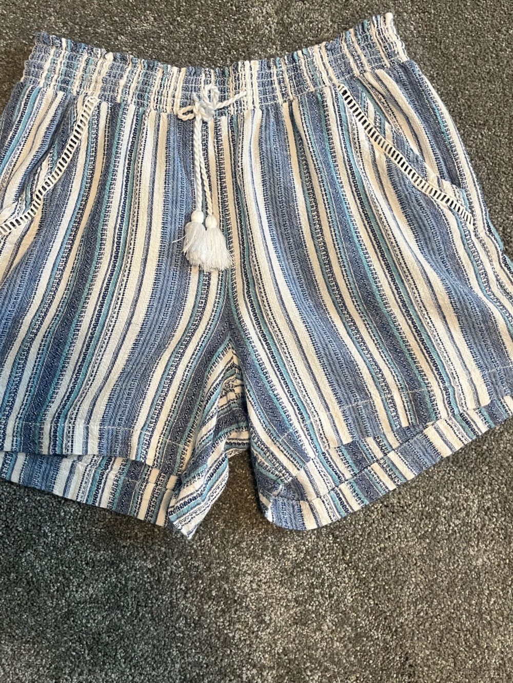 Briggs New York Blue & White Striped High-Waist Drawstring Shorts Size M